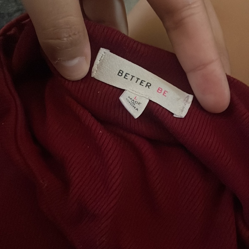 Red top - Picture 3 of 3